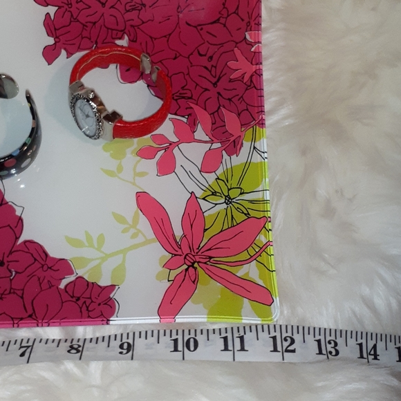 Classic Nordstrom’s Flower Pink Green Glass Tray - Picture 4 of 6